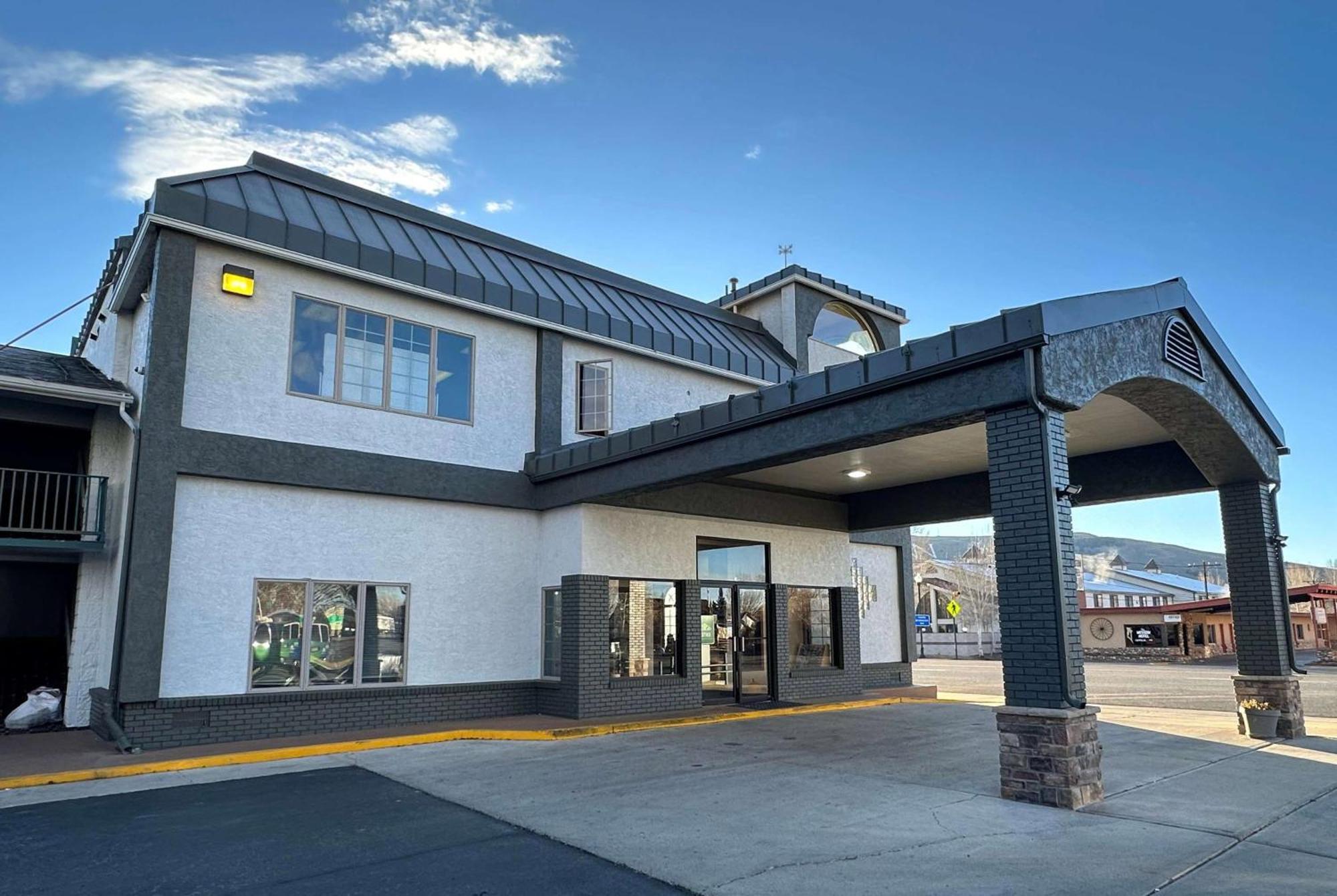 Wingate By Wyndham Gunnison Near Western Colorado University Exterior foto